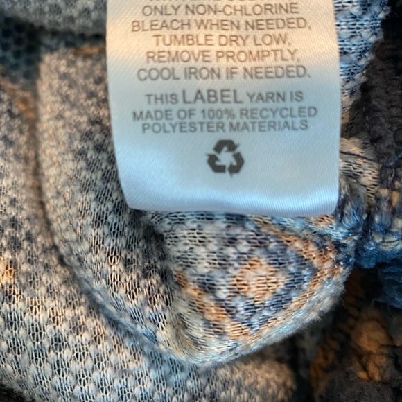 Hippie Rose Snuggly Sweater Pullover - Picture 7 of 7